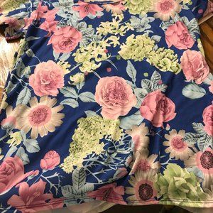 NWT Lularoe Classic T Blue background pink floral